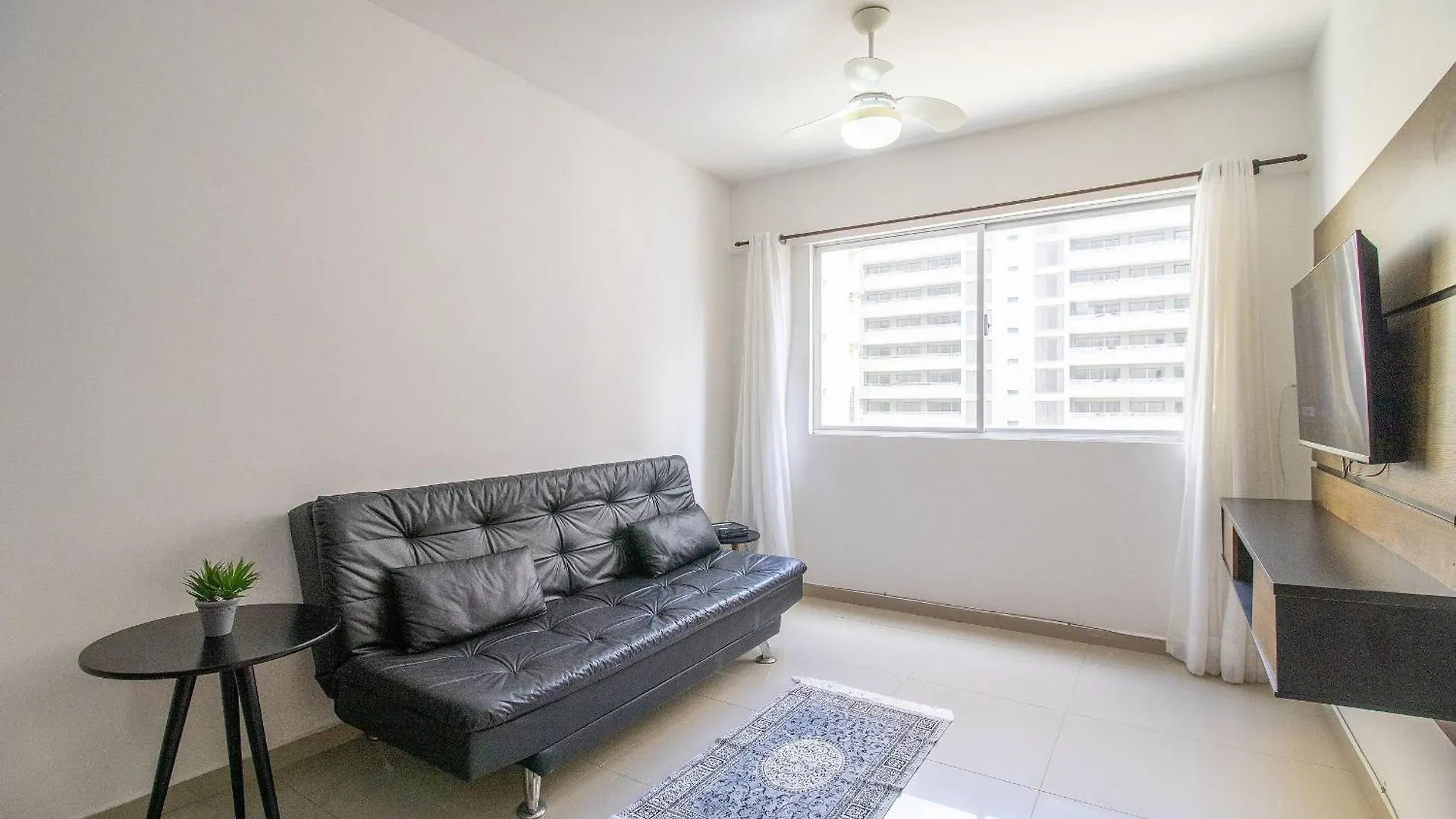 Vnz84A - Quadra Mar, 1 Dorm Climatizado, Tv Smart Διαμέρισμα Balneário Camboriú 0*,